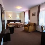 Apartmanhotel Pod Szrenica 3*